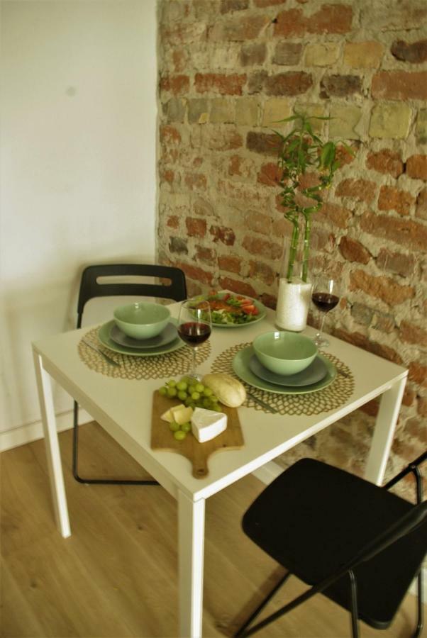 Apartament Na Szczytnej - Parking Stary Toruń Buitenkant foto